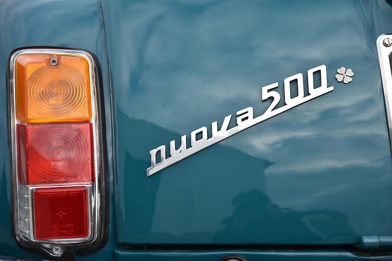 Fiat 500 (1971) 110 F BERLINA 650 ccm - fotka 9 z 33