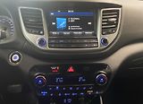 Hyundai Tucson 2.0 CRDi, PREMIUM - REZERVACE - náhled 19