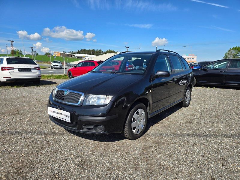 Škoda Fabia (2007) 1.4 MPi 59 KW Ambiente - fotka 3 z 23