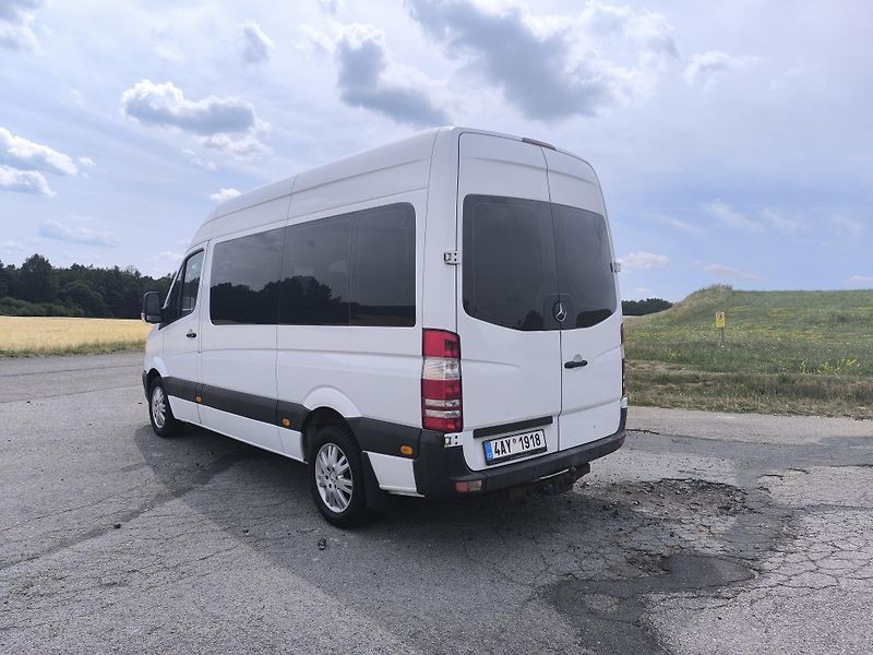 Mercedes-Benz Sprinter (2015) 2.2 DOLOŽENÉ KM - fotka 5 z 30