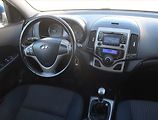 Hyundai i30 (2008) 1.6 CRDi, zamluveno - náhled 7