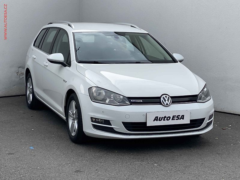 Volkswagen Golf (2014) 1.4 TGi, ČR, Highline, DSG - fotografie inzerátu