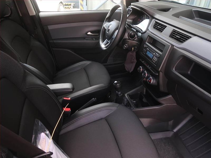 Renault Express (2023) 1.5 dCi, SR, DPH - fotka 9 z 14