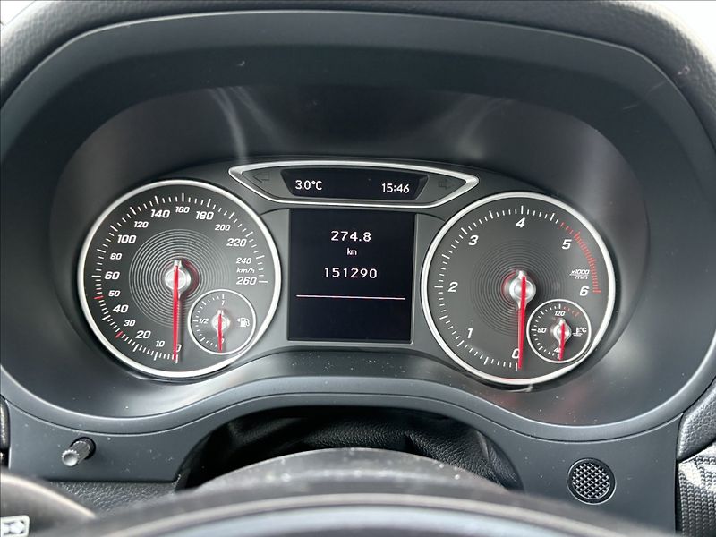 Mercedes-Benz Třídy B 180 CDI NAVI LED MANUAL CZ - fotka 9 z 22