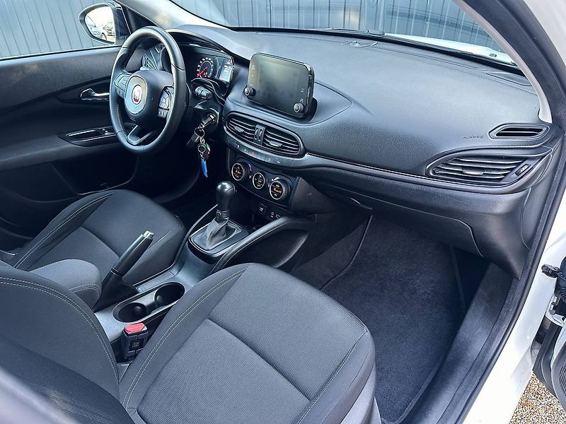 Fiat Tipo 1.6 JTDM AUTOMAT SDESIGN - fotka 11 z 19