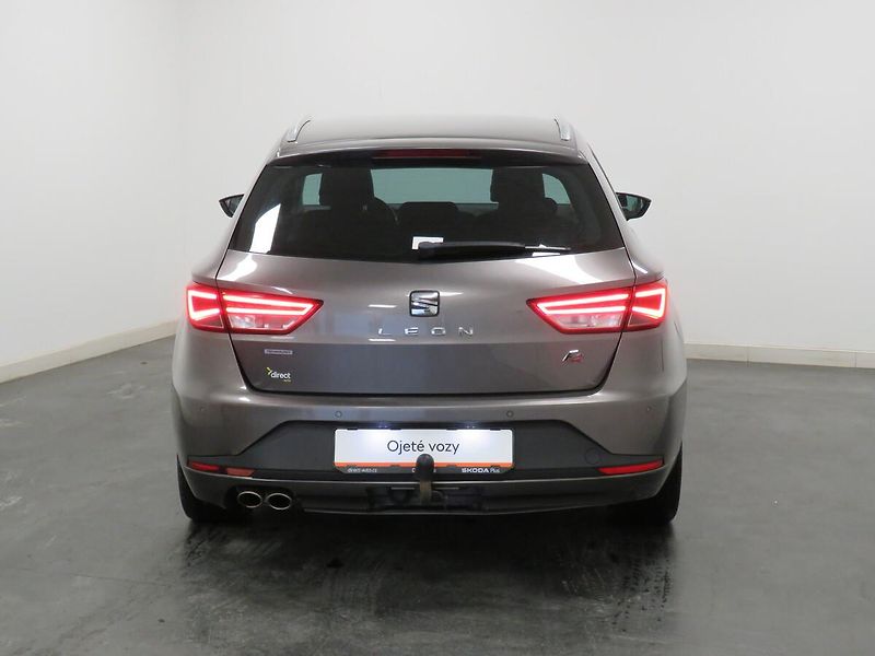 Seat Leon - fotka 6 z 24