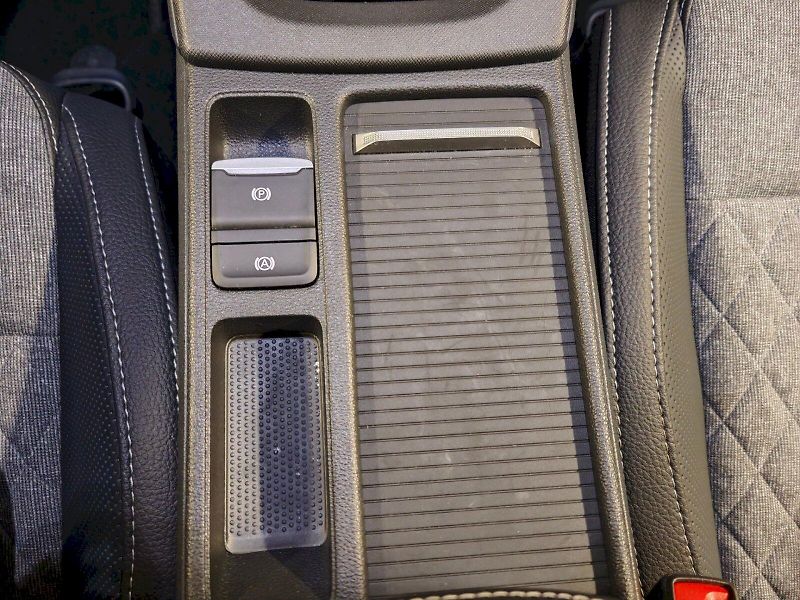Škoda Octavia (2025) 1.5 TSI 110 kW DSG Sportline - fotka 21 z 33