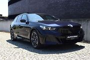 BMW řady 5 s motorizací 520d.