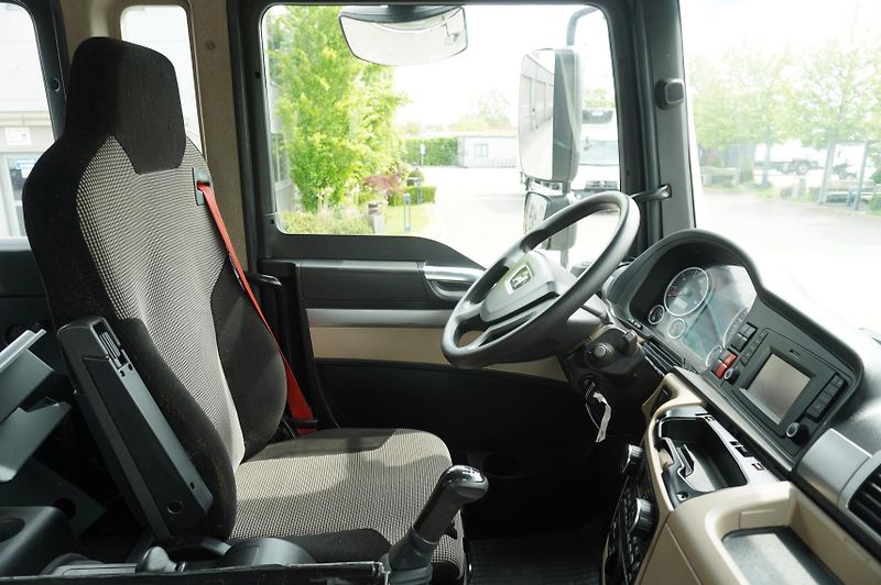 MAN TGM (2018) 13.250 4x4/ HIAB 088 E-3 HIDUO - fotka 18 z 24