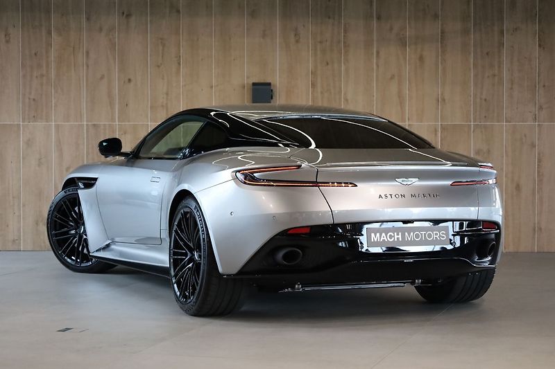 Aston Martin DB12 MY25, V8, 500 kW, Ventilace - fotka 4 z 32