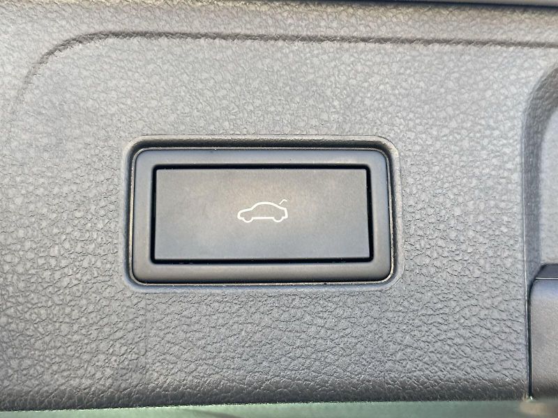 Volkswagen Passat (2023) Variant 2.0 TDI 4x4 DSG Busine - fotka 29 z 34