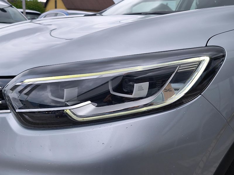 Renault Kadjar 2019 ČR 1.3TCe 117kW EDC - fotka 24 z 37