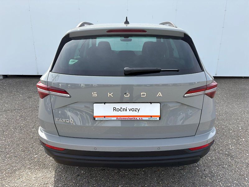 Škoda Karoq (2025) DSG 2.0 TDI / 110kW / SELECTIO - fotka 6 z 24