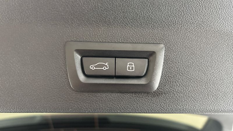 BMW X3 20d AUT xDrive M-paket - fotka 20 z 34