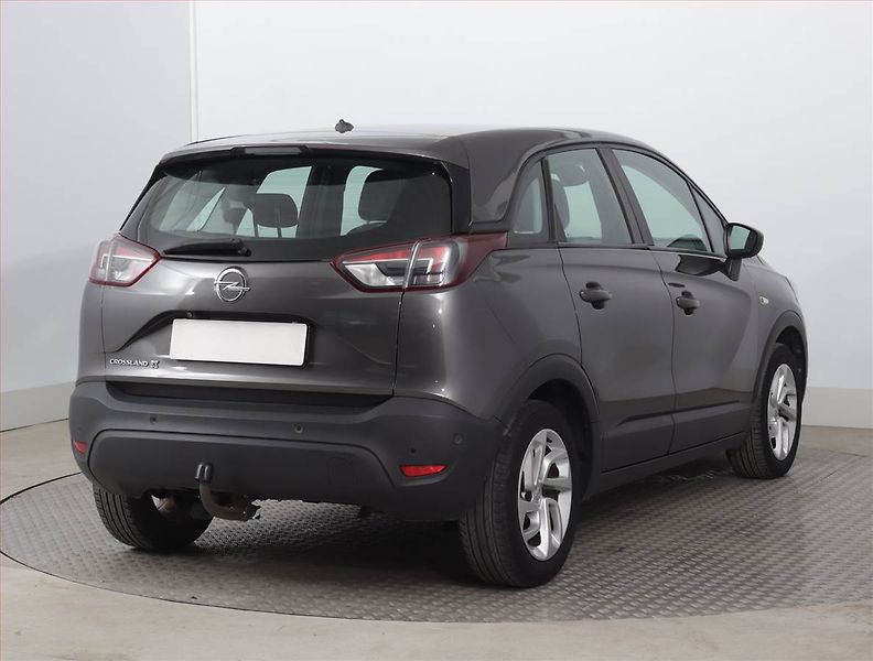 Opel Crossland X (2020) Business 1.2, Tempomat - fotka 5 z 17
