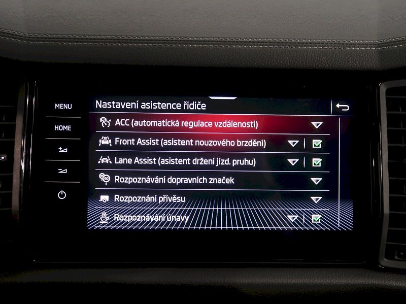 Škoda Kodiaq (2023) SPORTLINE 2.0TSI 140KW 4x4 DSG - fotka 29 z 44