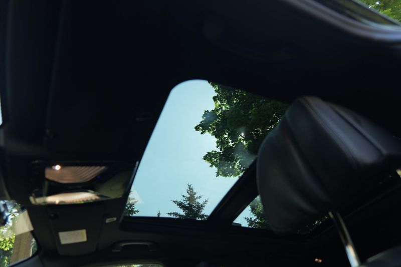 BMW Řada 5 540xd Msport Adap.Drive! - fotka 31 z 49