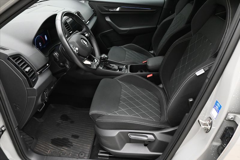 Škoda Karoq 2,0 TDI 110kW DSG 4x4 Sportlin - fotka 13 z 31