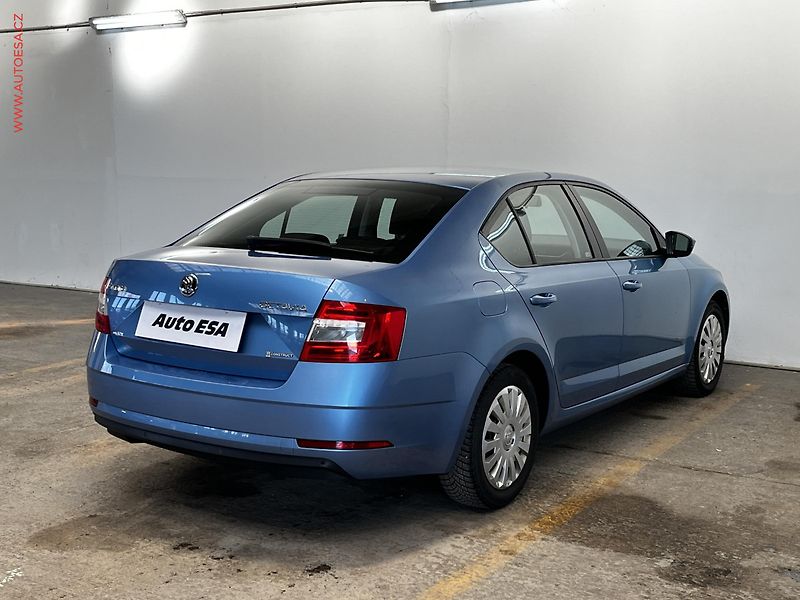 Škoda Octavia (2018) 1.4 TSI, ČR, Ambition, DSG - fotka 4 z 15