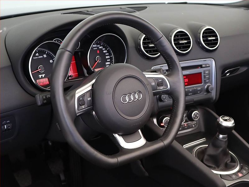 Audi TT (2008) 2.0 TFSI, ČR,1.maj, Serv.kniha - fotka 11 z 14