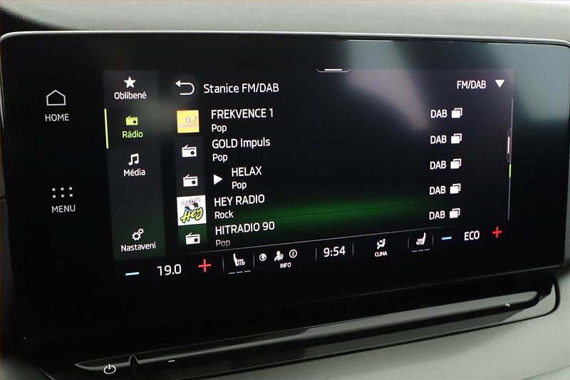 Škoda Octavia (2023) Ambition 1.4 TSI iV - fotka 9 z 18