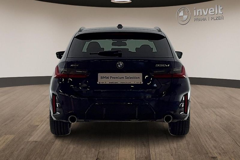 BMW Řada 3 řady 3 | 330d xDrive - fotka 4 z 24