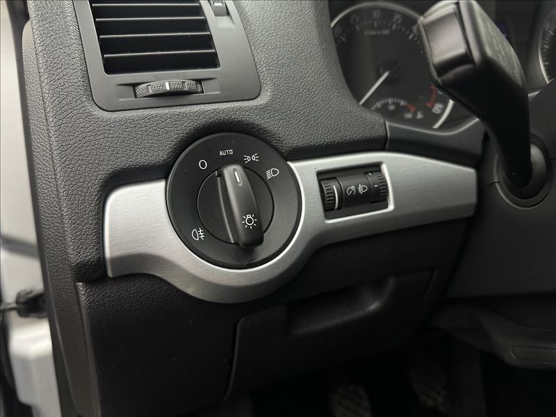 Škoda Octavia 2,0 103kW 4X4 SCOUT 2XKOLA ČR - fotka 8 z 33