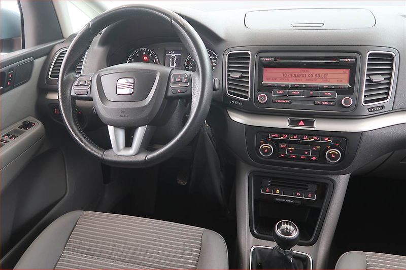 Seat Alhambra (2011) 1.4 TSI, 7 míst, Serv.kniha - fotka 7 z 19