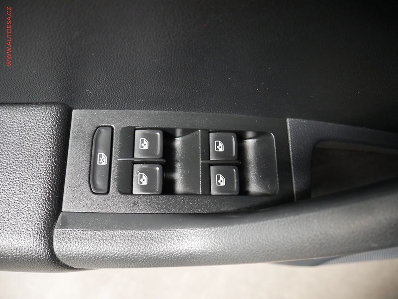 Škoda Octavia (2019) 2.0 TDI, 1.maj, DSG, navi - fotka 22 z 24