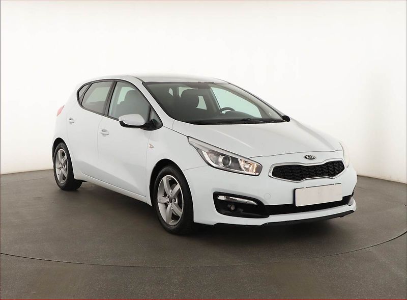 Kia Ceed (2016) 1.4 CVVT - fotografie inzerátu