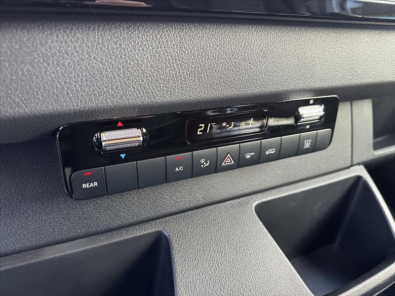 Mercedes-Benz Sprinter 317CDI MIXTO - fotka 12 z 20