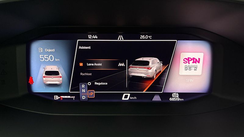 Seat Leon 2.0 TDI DSG FR Sportstourer - fotka 10 z 27