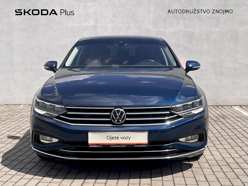 Volkswagen Passat (2021) 1,5TSI 110KW DSG ELEGANCE - fotka 4 z 26