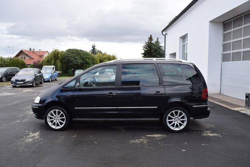 Volkswagen Sharan (2009) 1.9TDI 85kw 4MOTION BUSINESS  - fotka 12 z 43