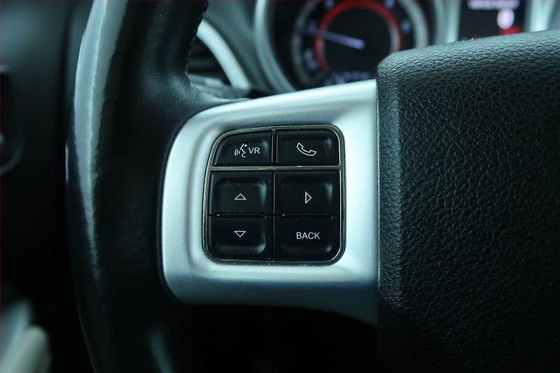 Fiat Freemont (2013) 2.0 MultiJet, 4X4, Automat - fotka 21 z 26