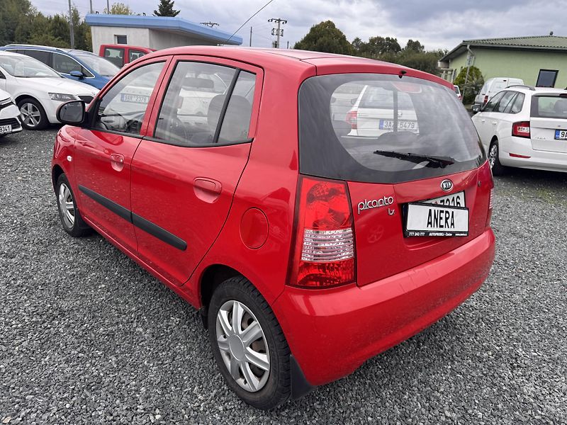 Kia Picanto 1.0i, 152 tis km - fotka 5 z 18