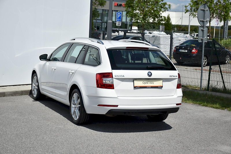 Škoda Octavia (2019) COMBI STYLE 2.0 TDI 110 kW DSG - fotka 11 z 33