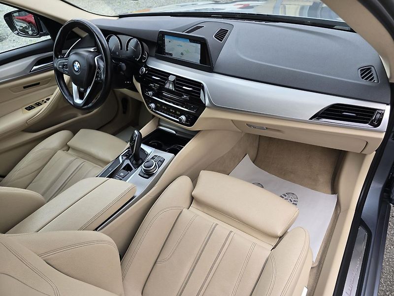 BMW Řada 5 185kW XDRIVE LUXURY - DPH - fotka 11 z 47
