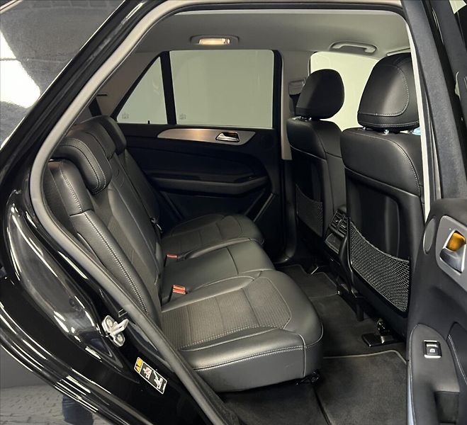 Mercedes-Benz GLE 3,0 350d 4MATIC - fotka 14 z 18