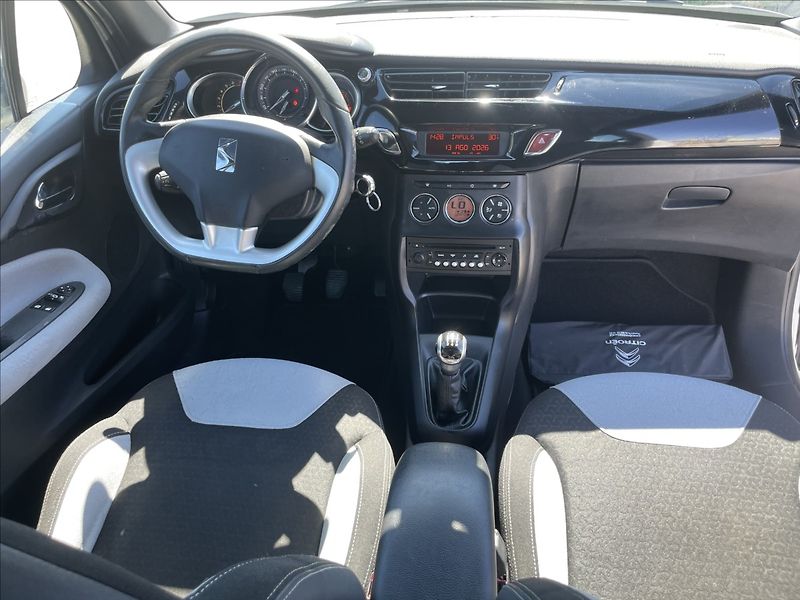 Citroën DS3 1,4 i 70kw Klimatronic ESP, Te - fotka 12 z 33