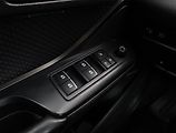 Toyota C-HR (2017) 1.8 Hybrid, Automat - náhled 16