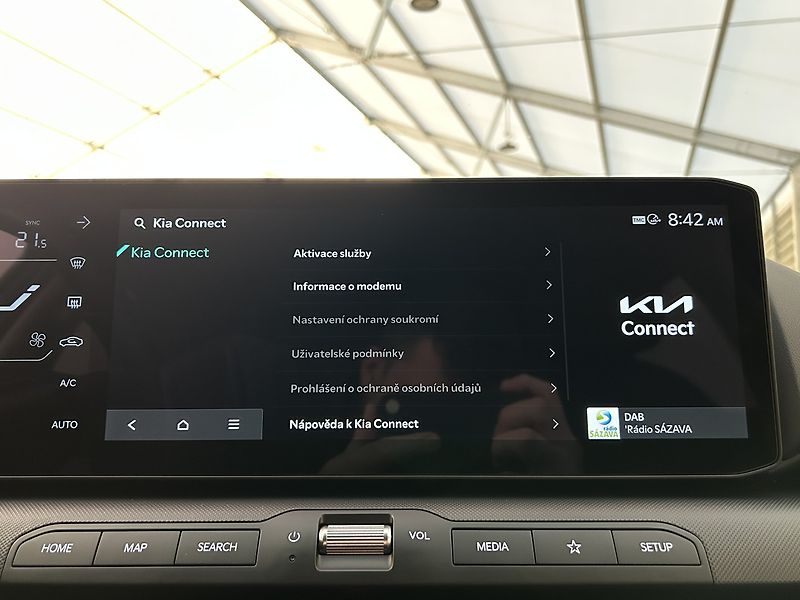 Kia K4 1.6 T-GDi EXCLUSIVE 110 KW (20 - fotka 14 z 32