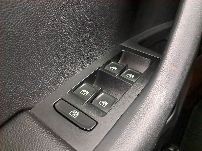 Škoda Octavia (2017) Style 1.6 TDI, Navi, Tempomat - fotka 16 z 19
