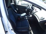 Honda Civic 1.8 i-VTEC 104kW TOURING - náhled 8