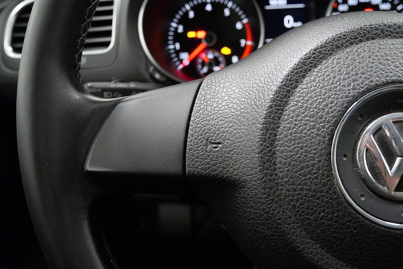 Volkswagen Golf - fotka 15 z 24