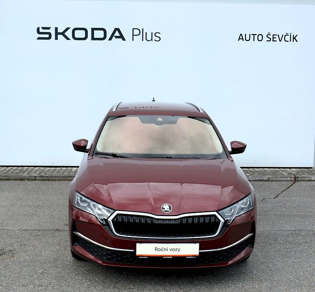 Škoda Octavia (2024) Combi 2.0 TDI 85 kW Top Select - fotka 4 z 30