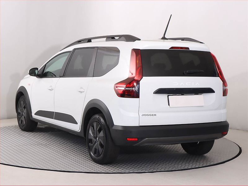 Dacia Jogger (2024) Expression 1.0 TCe, LPG - fotka 4 z 20