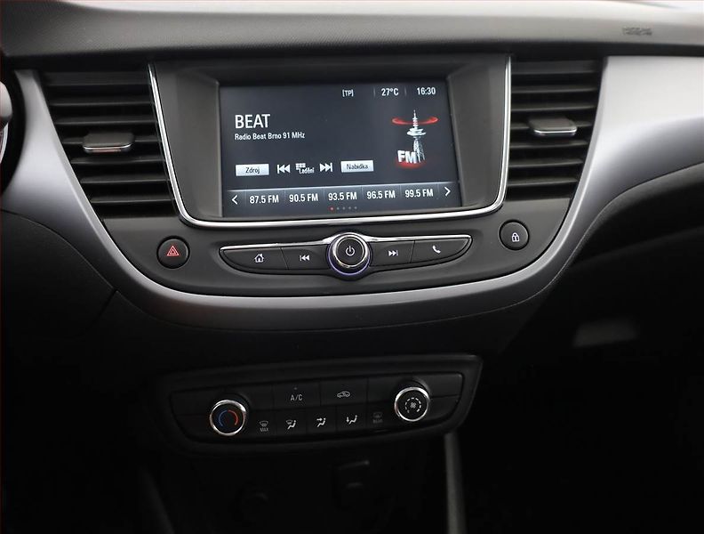 Opel Crossland X (2021) 1.2, Serv.kniha, Tempomat - fotka 10 z 16