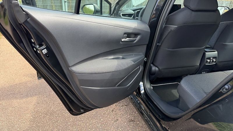 Toyota Corolla SD Comfort Tech dodání konec r - fotka 10 z 25