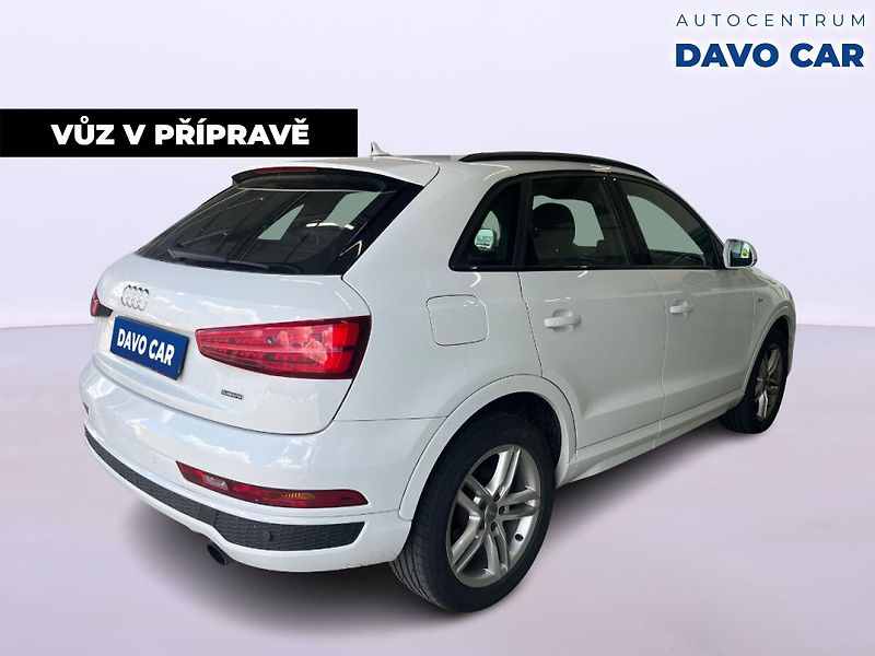 Audi Q3 2,0 TFSI 162kW quattro S-Line - fotka 3 z 12